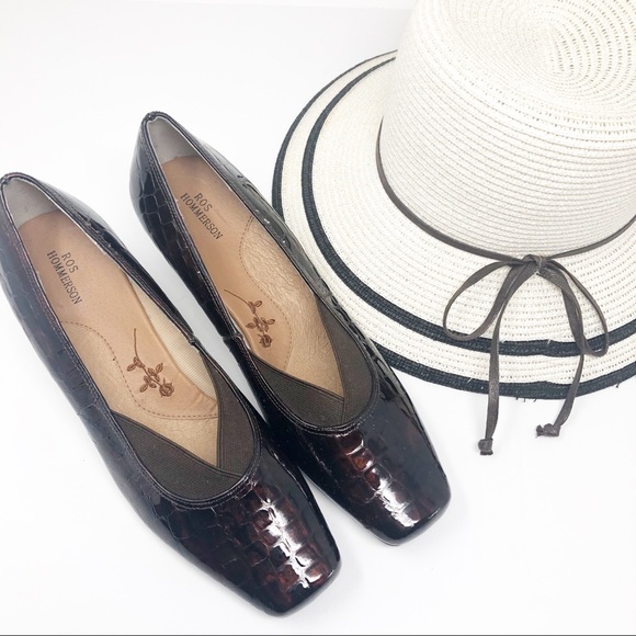 Ros Hommerson | Women’s Block Heel Pumps - Picture 3 of 8